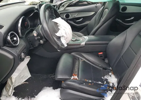 2019 Mercedes-Benz Glc 300 4Matic z USA, uszkodzony, nr VIN WDC0G4KB9KV191483